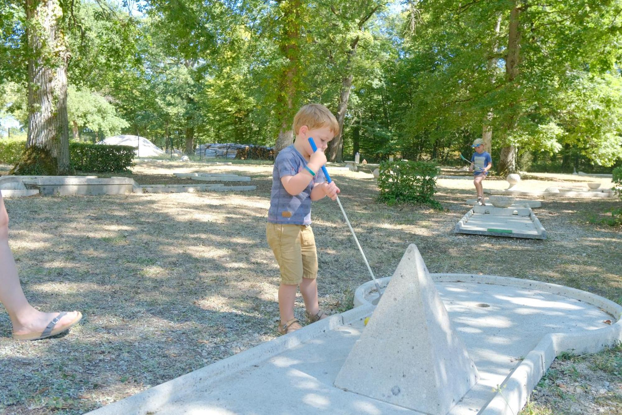 Camping Etang Des Bois Vieilles-Maisons-sur-Joudry Eksteriør bilde