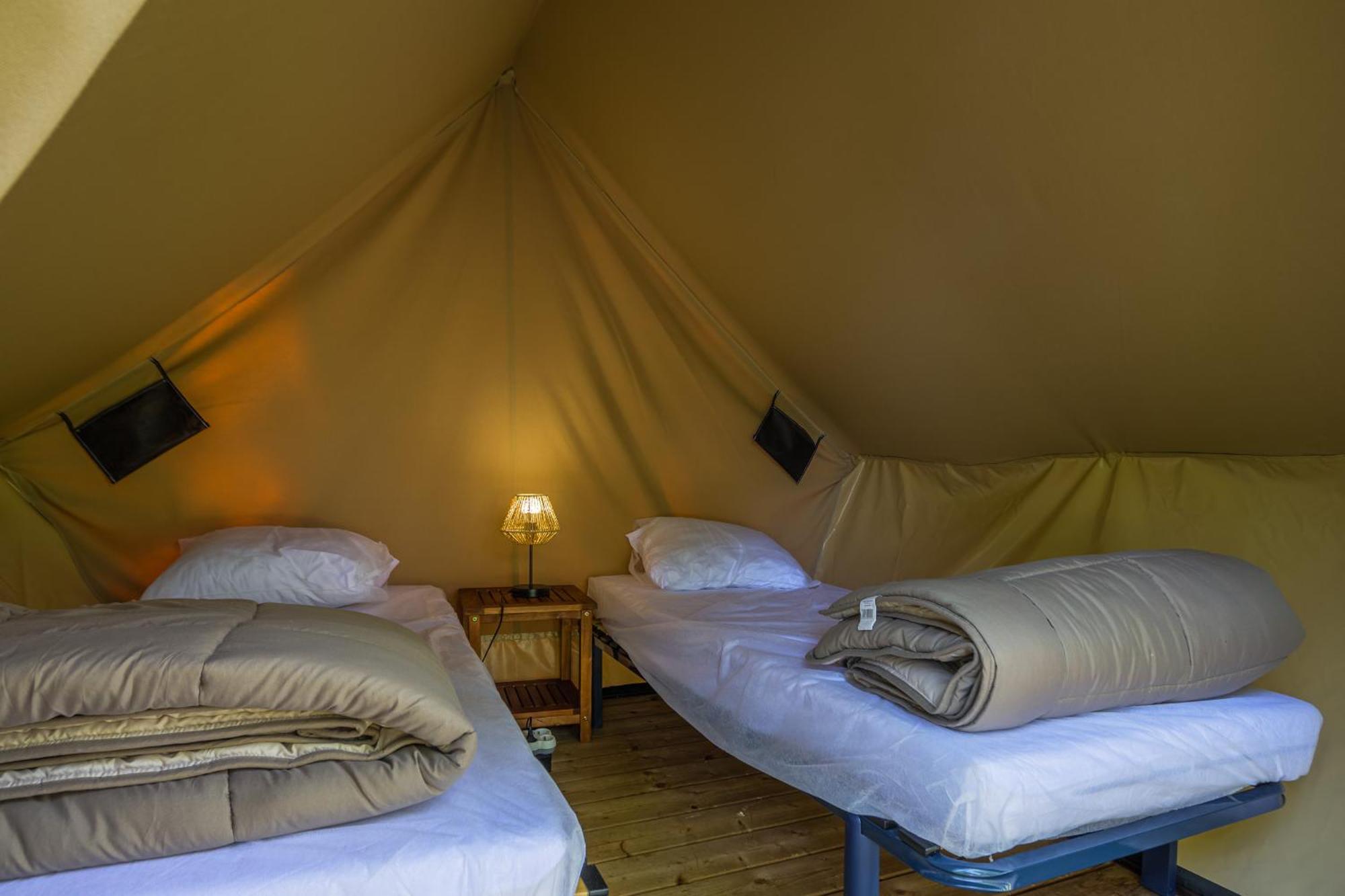 Camping Etang Des Bois Vieilles-Maisons-sur-Joudry Eksteriør bilde