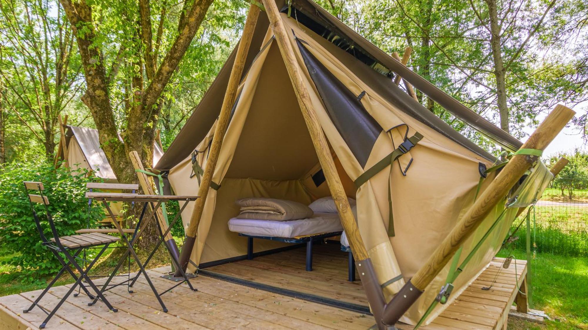 Camping Etang Des Bois Vieilles-Maisons-sur-Joudry Eksteriør bilde